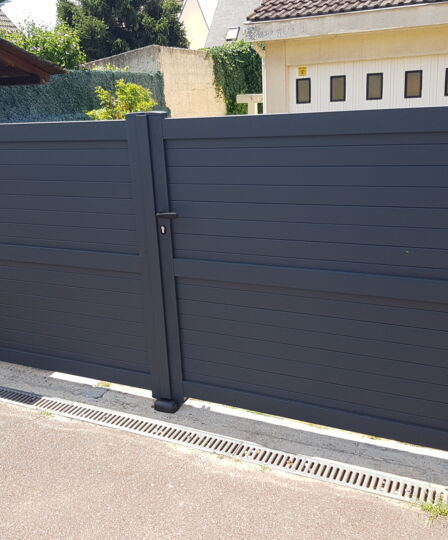 VASSEUR FERMETURES - Art & Fenêtres vous guide dans le choix de votre portail à Toulouse